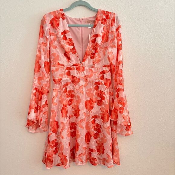NWT ANTHROPOLOGIE HUTCH Floral V Neck Flared Bell Sleeve Mini Dress Amora 4 - Picture 3 of 5